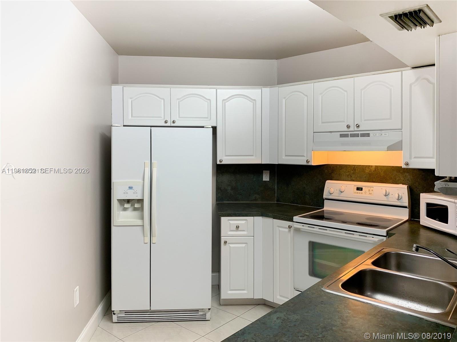 9741 Fontainebleau Blvd # H208, Miami FL 33172 photo 3