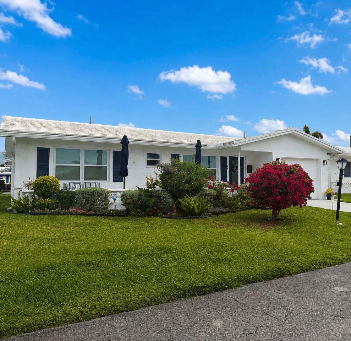 1915 SW 17th Avenue SW, Boynton Beach FL 33426