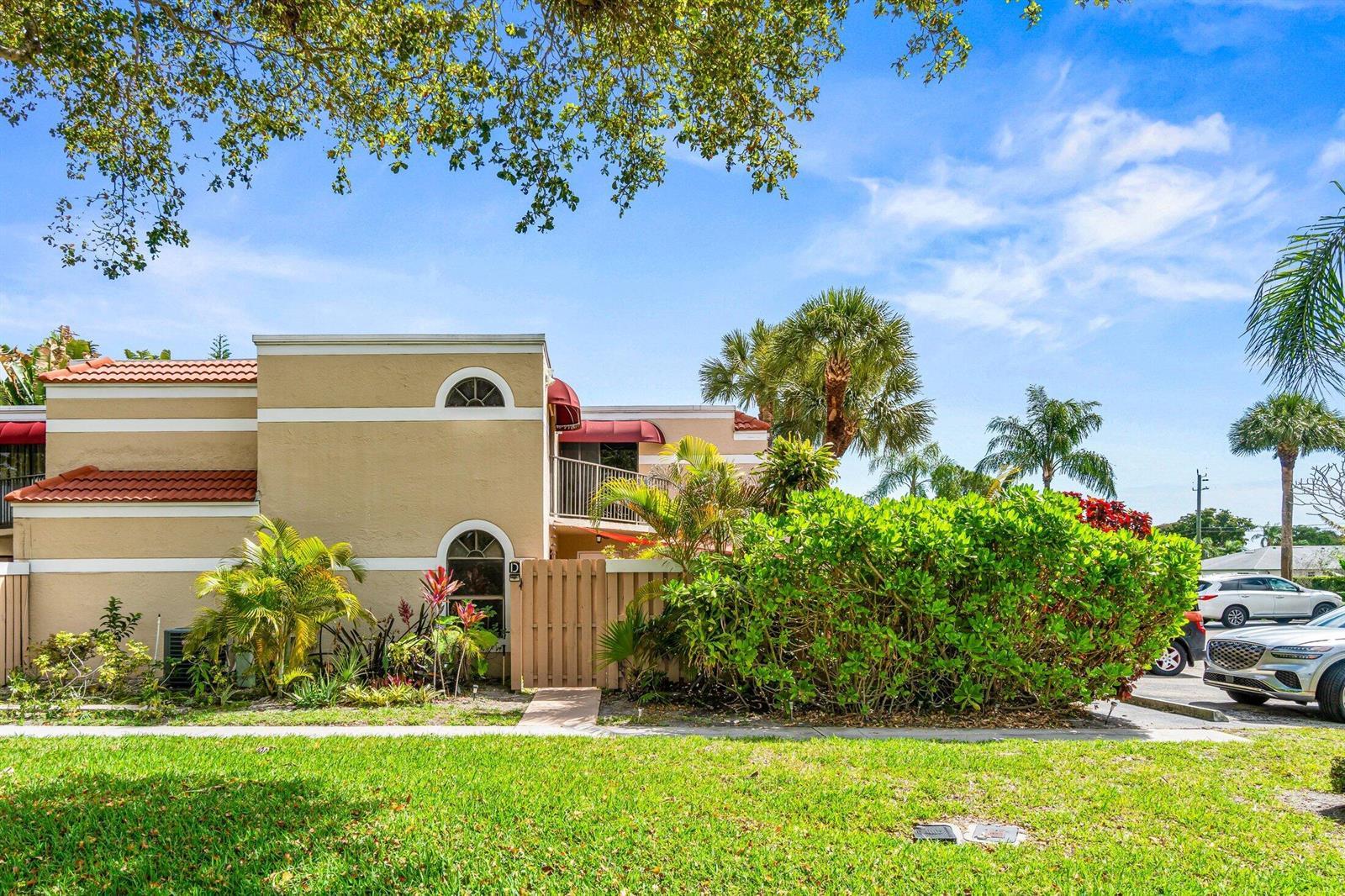 3900 Village Drive # D, Delray Beach FL 33445 photo 3