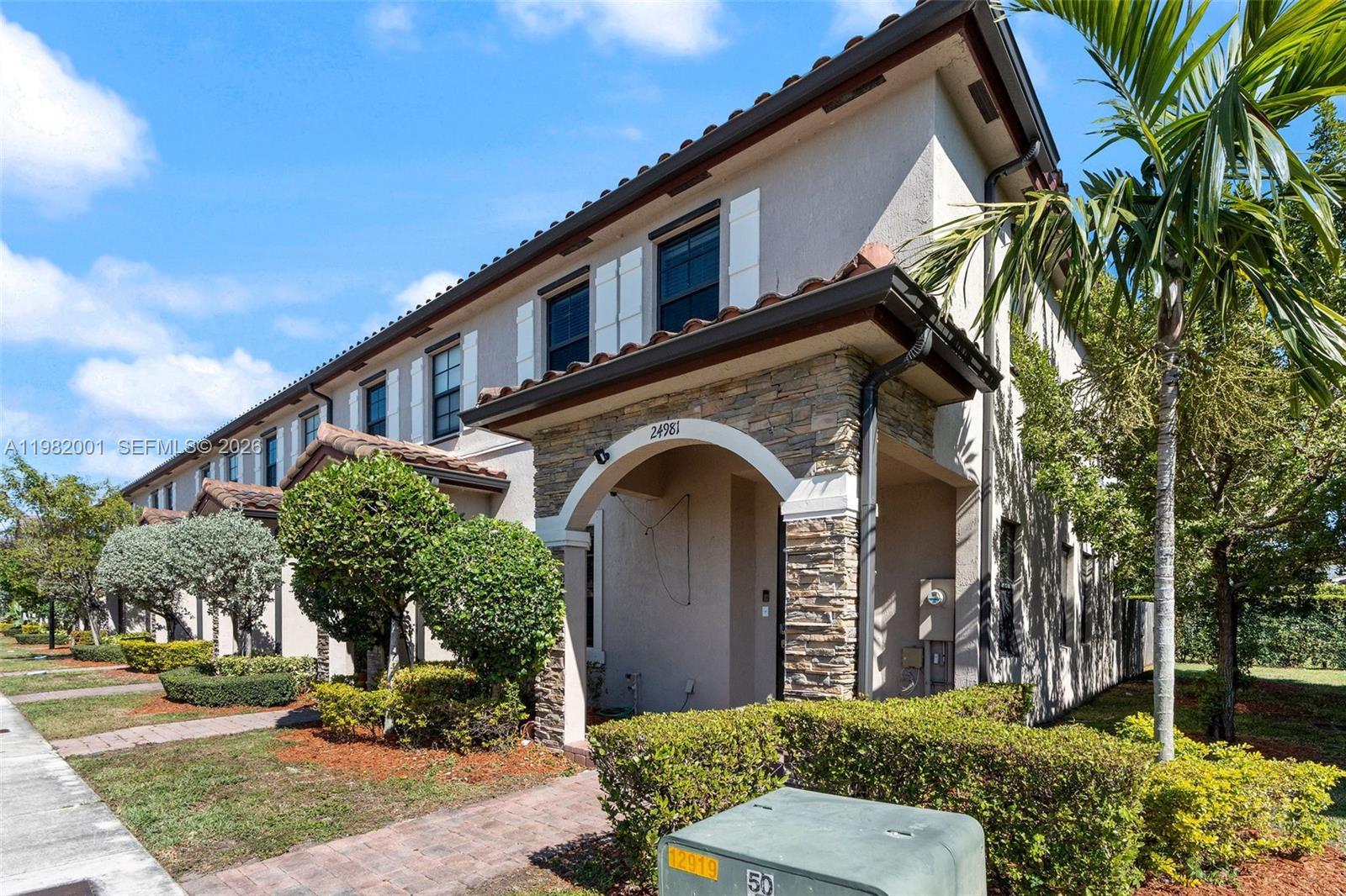 24981 SW 114 Ct, Homestead FL 33032 photo 2