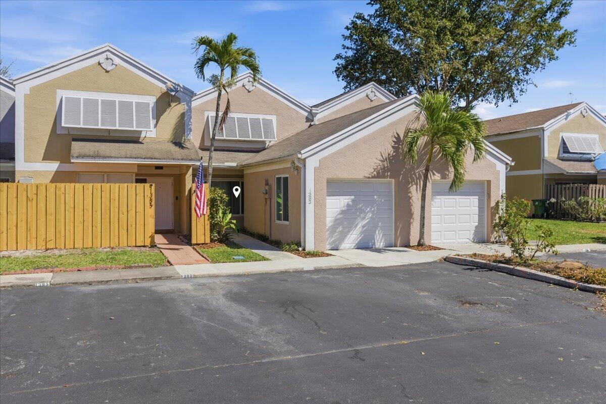 1383 NW 122nd Terrace, Pembroke Pines FL 33026