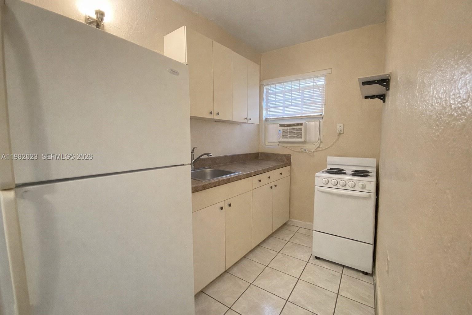 520 SW 6th Ave # 3, Homestead FL 33030 photo 4
