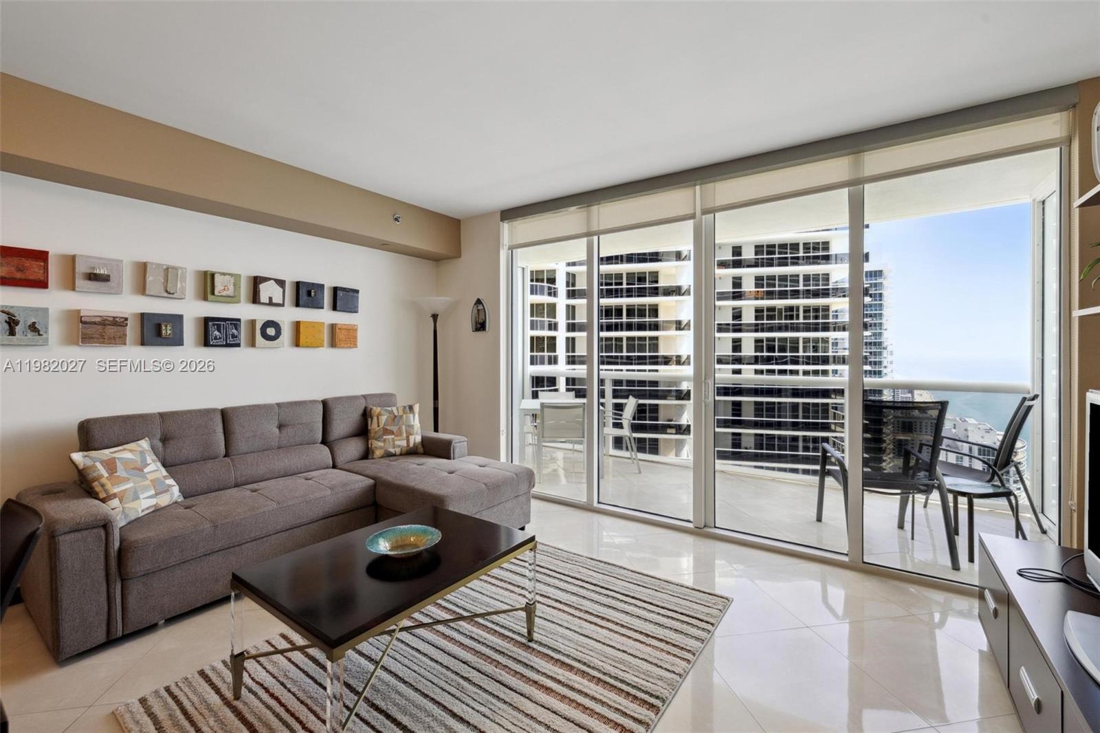 1830 S Ocean Dr # 3909, Hallandale Beach FL 33009 photo 2