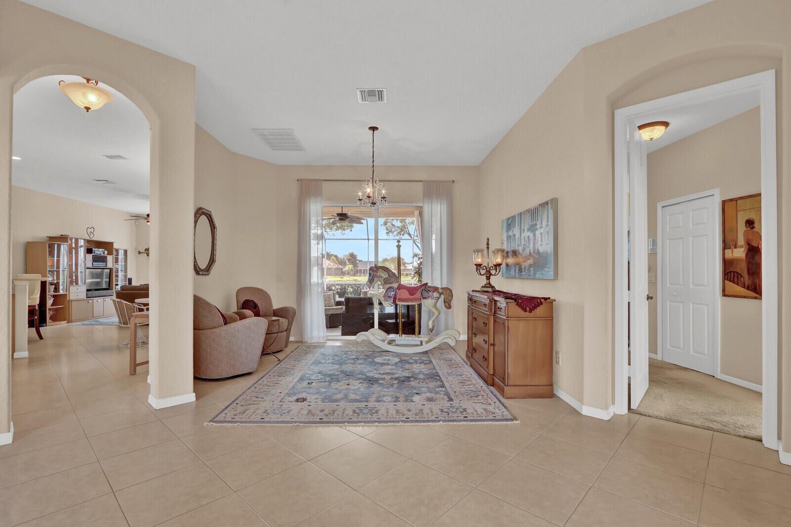 189 SW Snapdragon Circle, Port St. Lucie FL 34953 photo 4