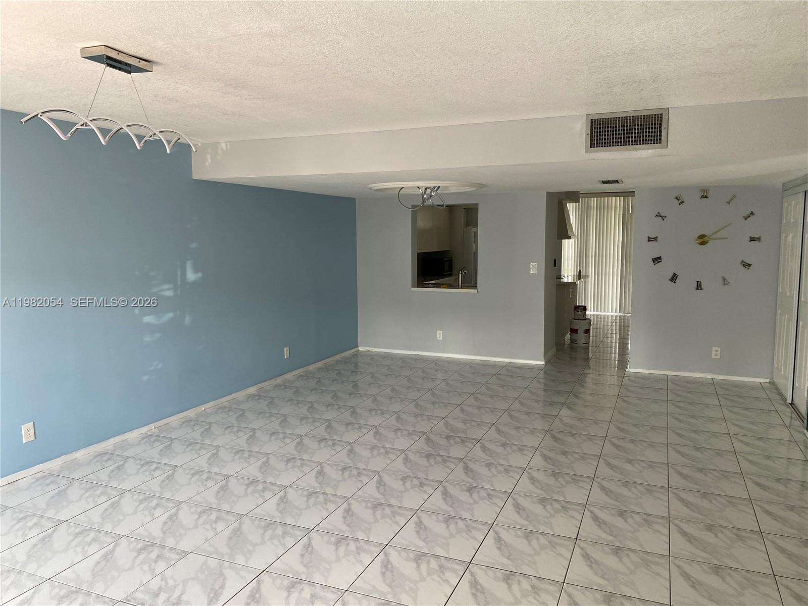 802 NE 26th Ave # 802, Hallandale Beach FL 33009 photo 2