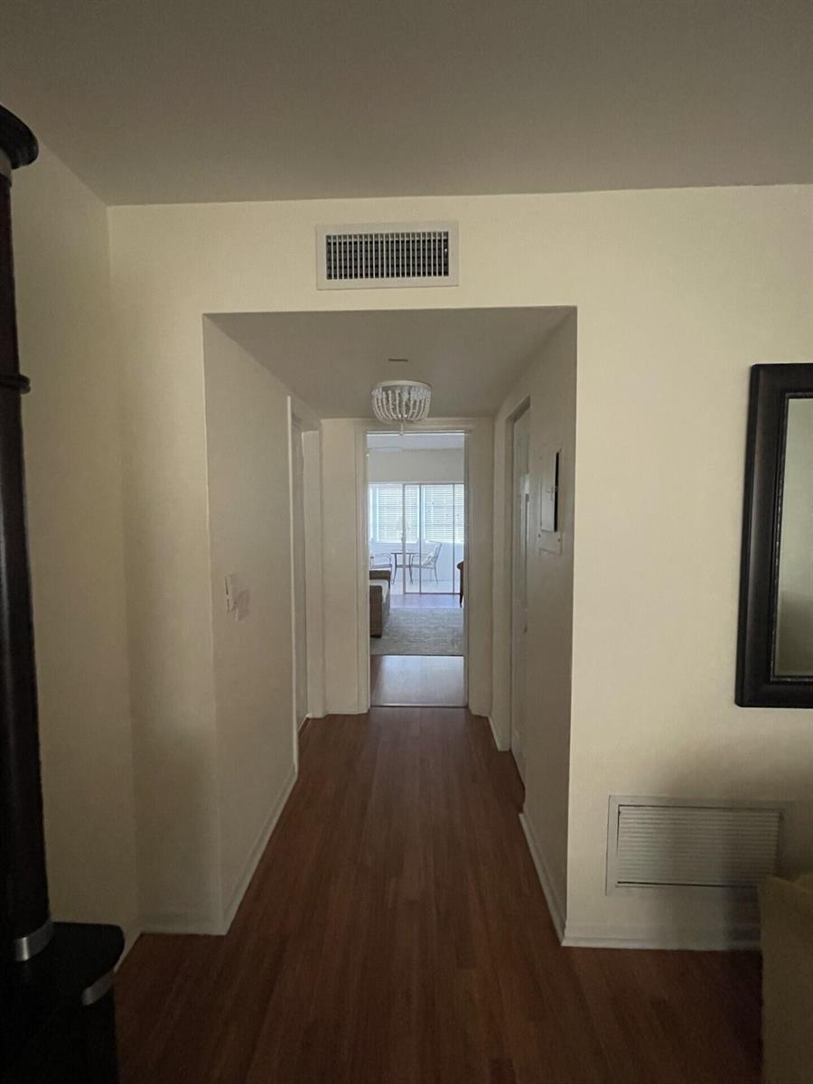 3280 Cynthia Lane Unit 203, FL 33461 photo 3