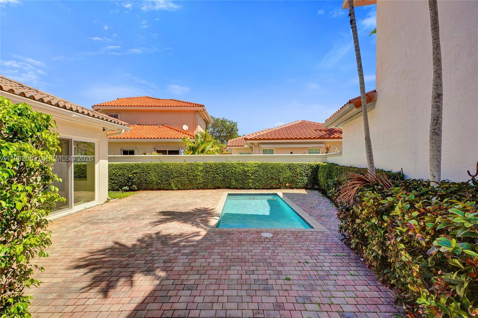 1459 Shoreline Way, Hollywood FL 33019 photo 2