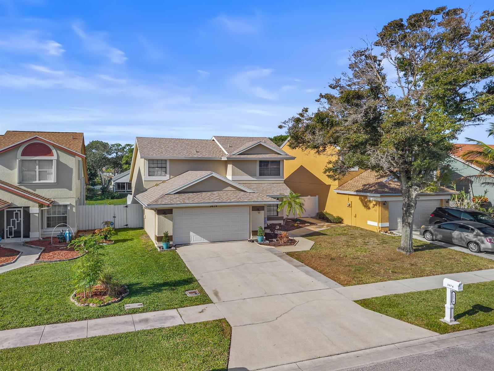 3874 Circle Lake Drive, West Palm Beach FL 33417 photo 2