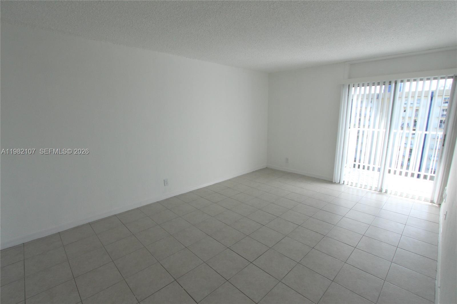 4550 NW 9th St # 815E, Miami FL 33126 photo 5