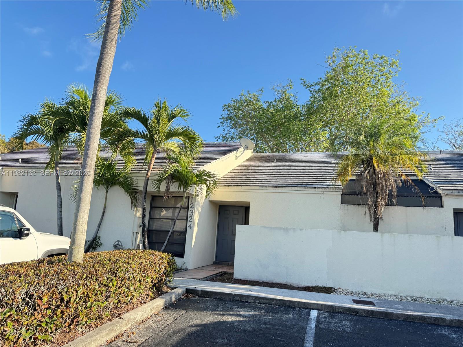 12324 SW 148th Ter, Miami FL 33186 photo 2