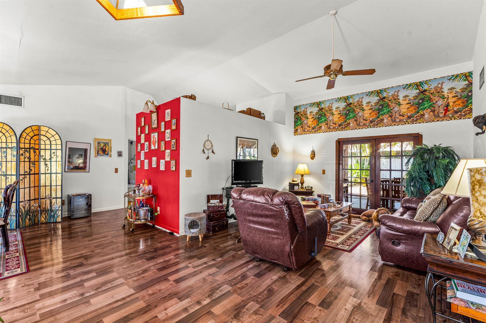4153 Russell Street, Jupiter FL 33469 photo 5