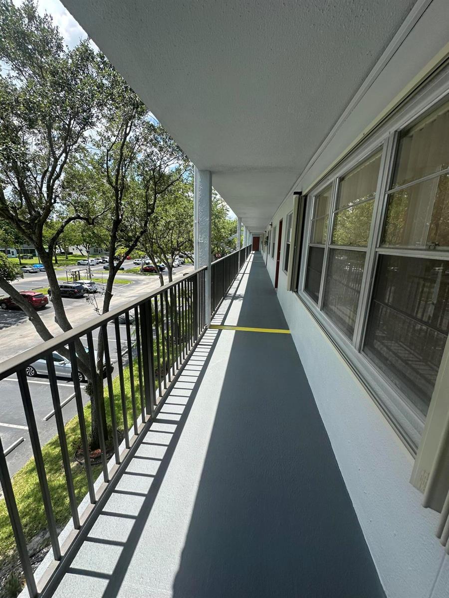 1401 SW 134 Way # 307, Pembroke Pines FL 33027 photo 3