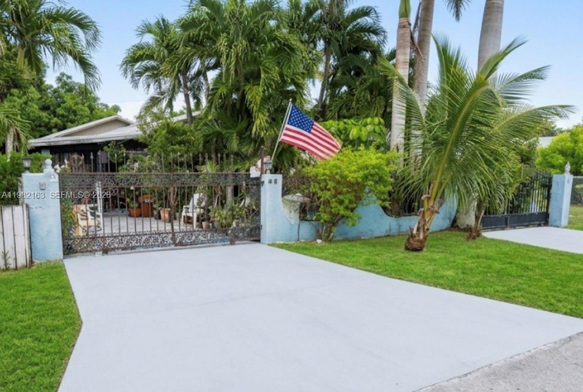 622 NW 7th Ave, Homestead FL 33030