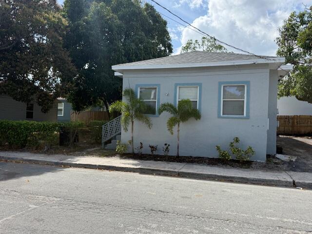 1909 Division Avenue, West Palm Beach FL 33407 photo 2