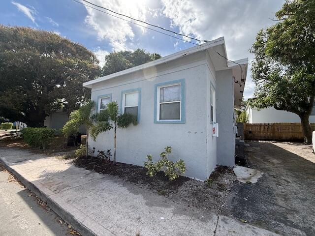 1909 Division Avenue, West Palm Beach FL 33407 photo 3