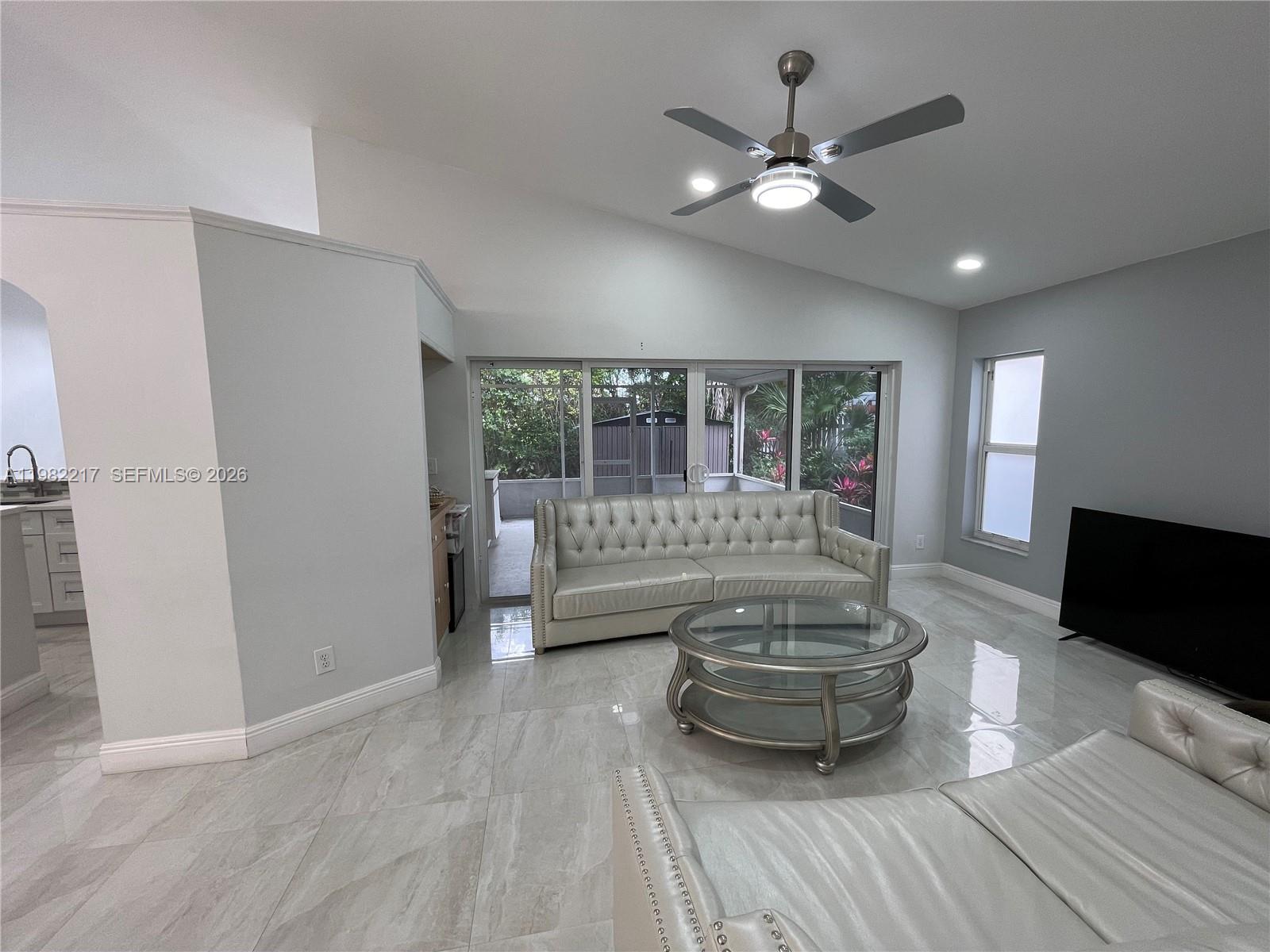 5544 NW 54th Cir, Coconut Creek FL 33073 photo 5