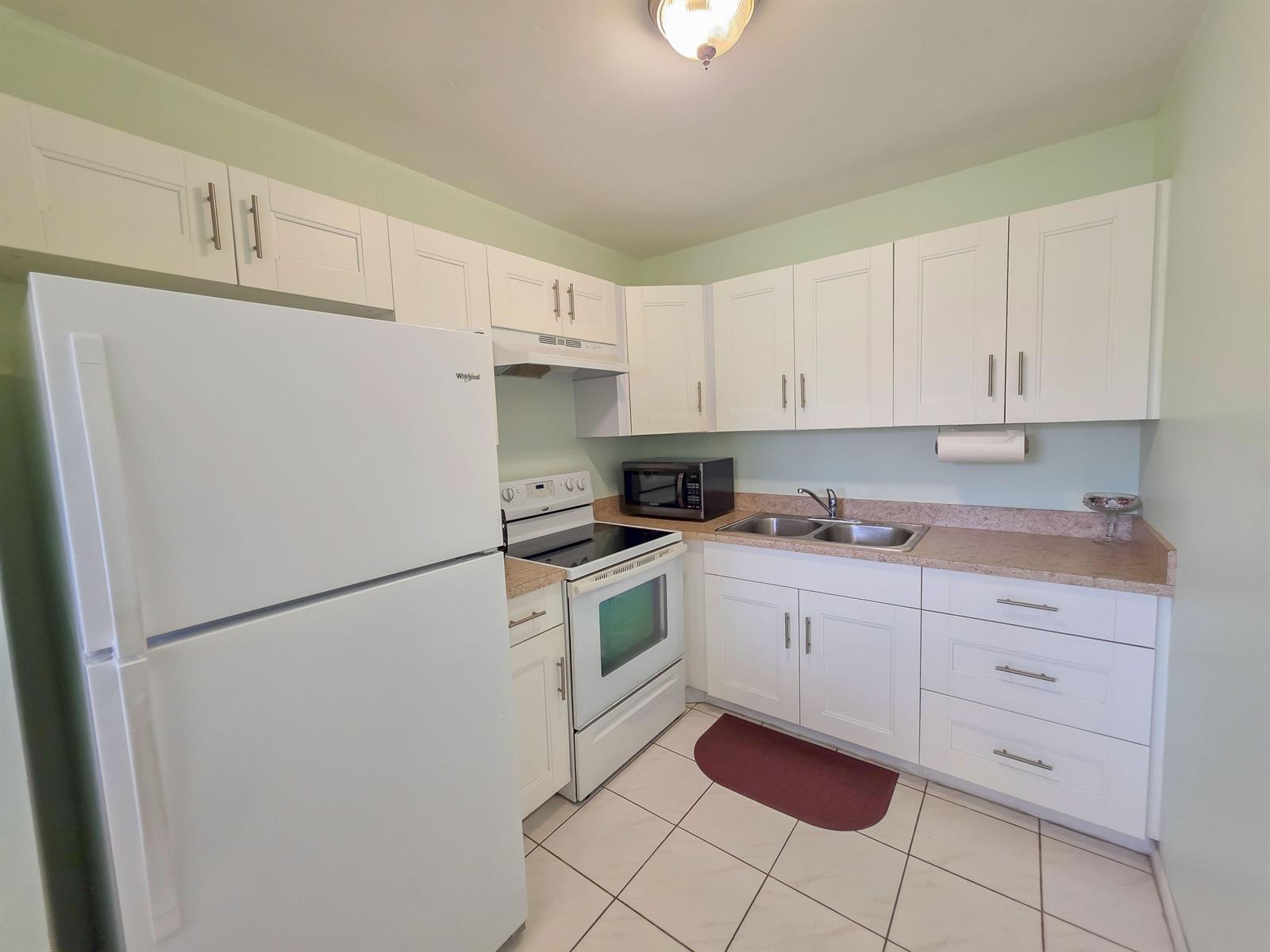 291 Norwich M, West Palm Beach FL 33417 photo 3