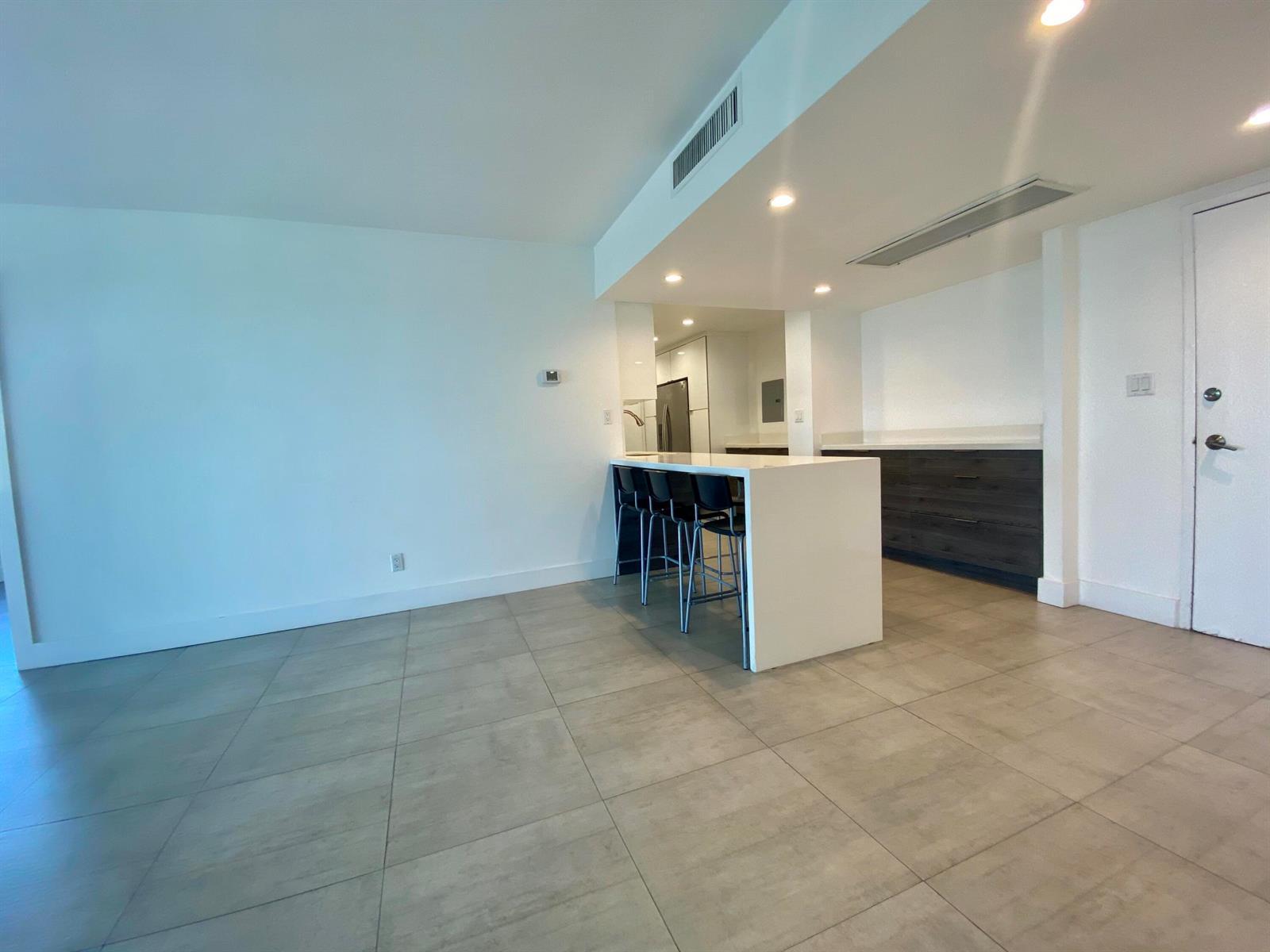 5401 Collins Avenue # 620, Miami Beach FL 33140 photo 3