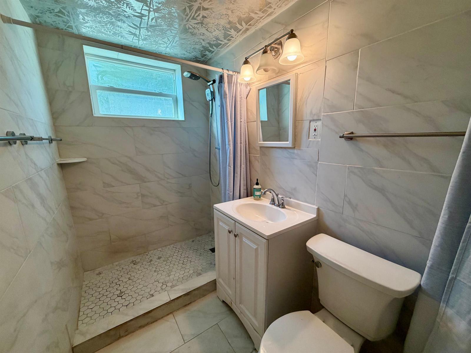 360 Forest Hill Boulevard, West Palm Beach FL 33405 photo 5
