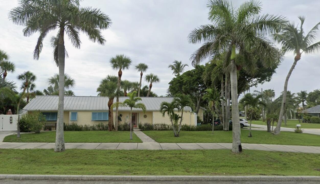 1906 S Ocean Drive, Fort Pierce FL 34949