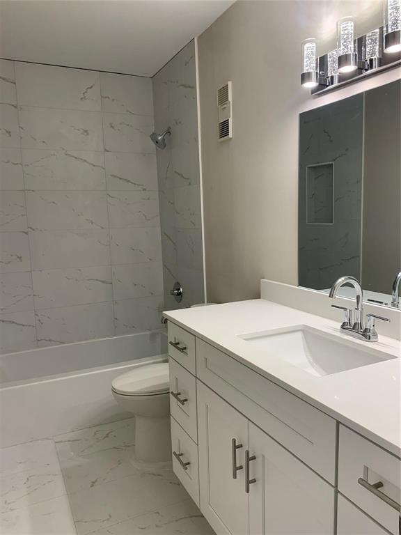 2161 Orange Grove Drive # 9, Davie FL 33324 photo 3