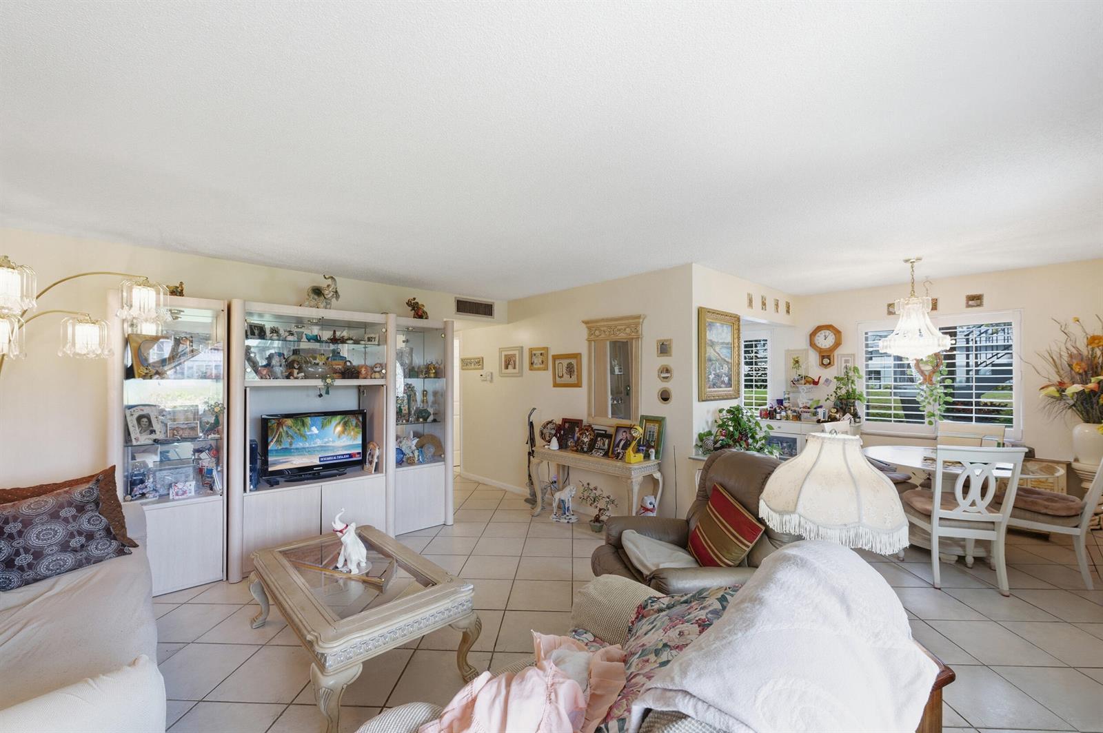 406 Saxony I, Delray Beach FL 33446 photo 5