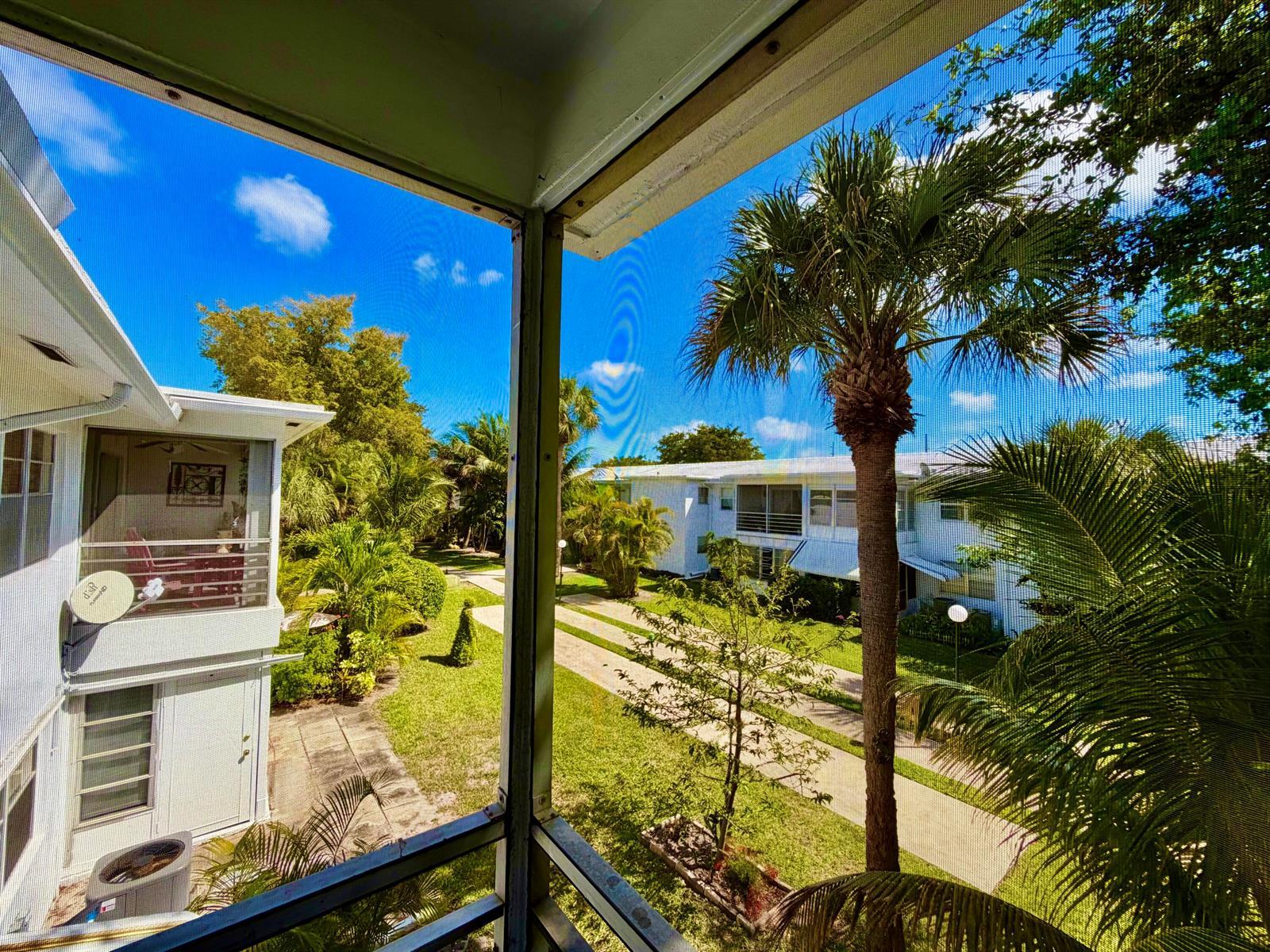 2551 W Golf Boulevard # 204, Pompano Beach FL 33064 photo 3