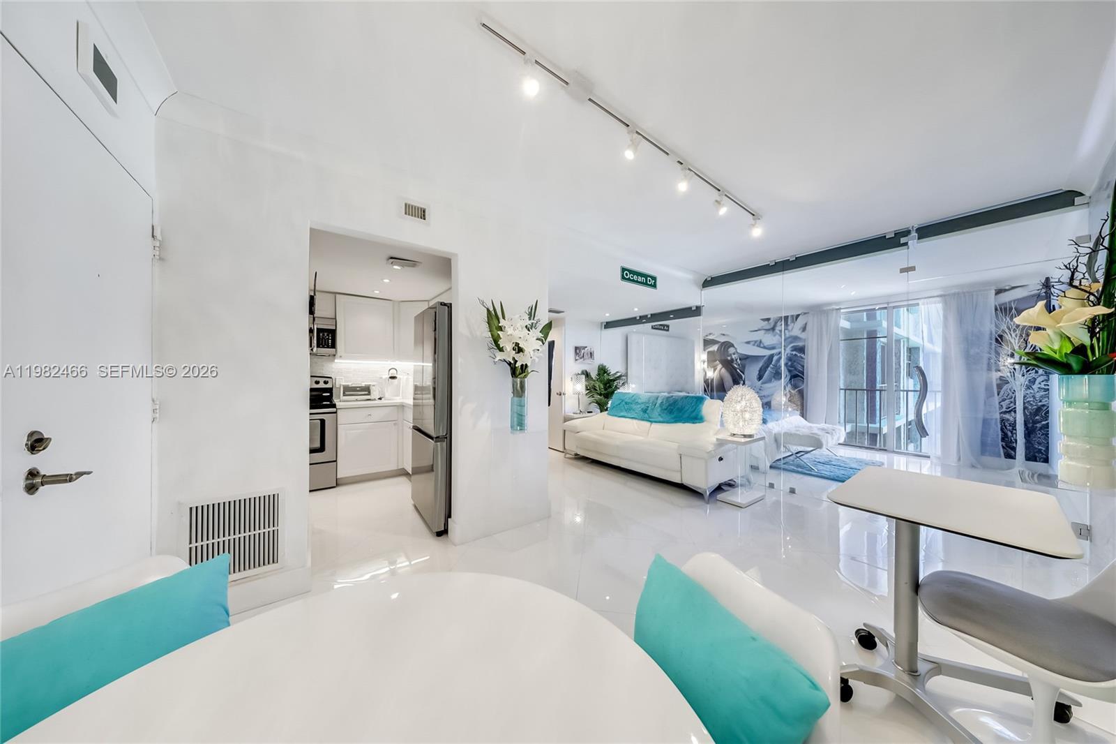 800 West Ave # 605, Miami Beach FL 33139 photo 5
