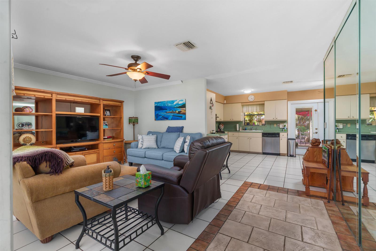 1400 NE 24th Street, Pompano Beach FL 33064 photo 2