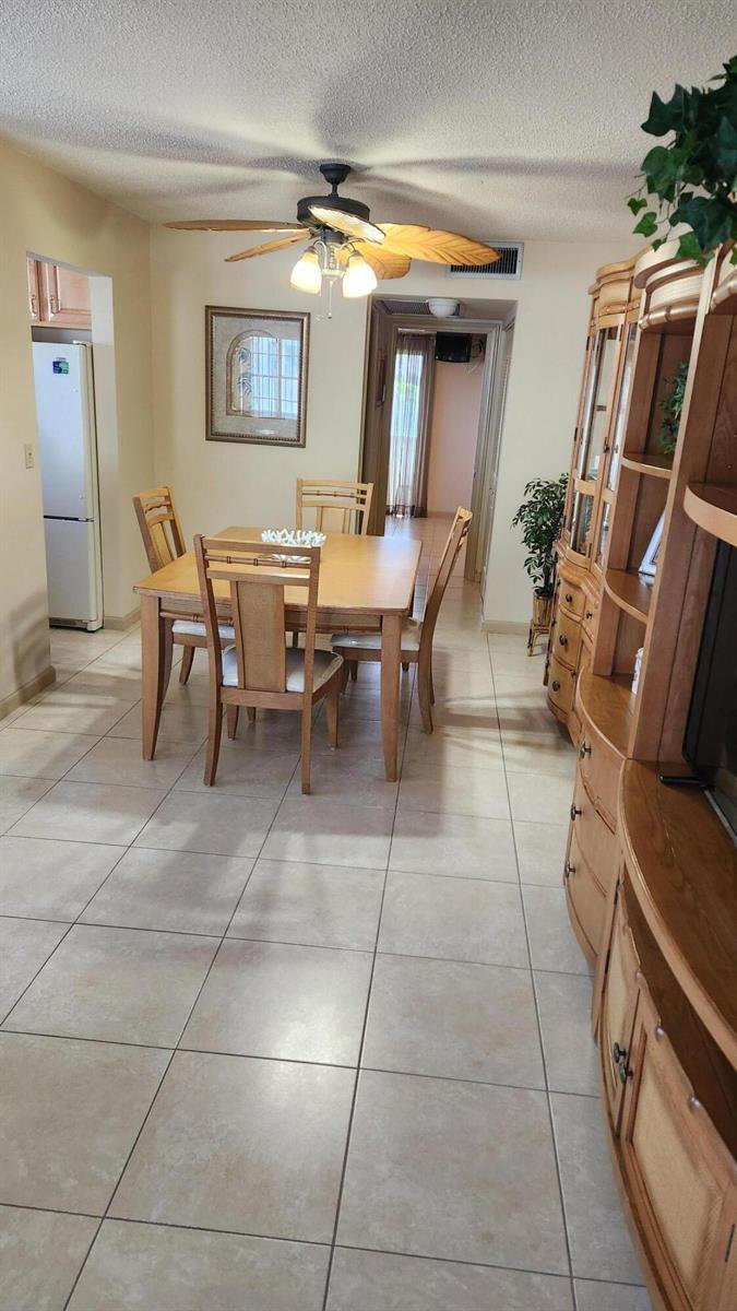 96 Andover D, West Palm Beach FL 33417 photo 3