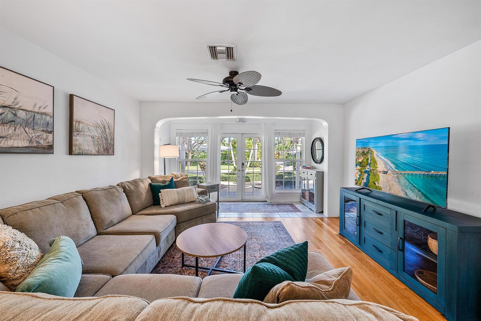 381 Zenith Lane, Juno Beach FL 33408 photo 4