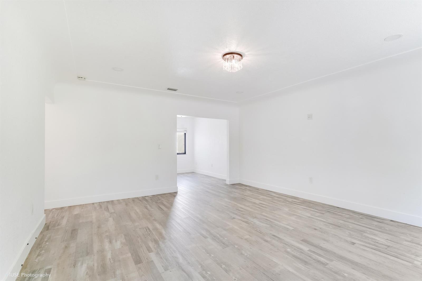 6820 NE 5th Avenue, Miami FL 33138 photo 3