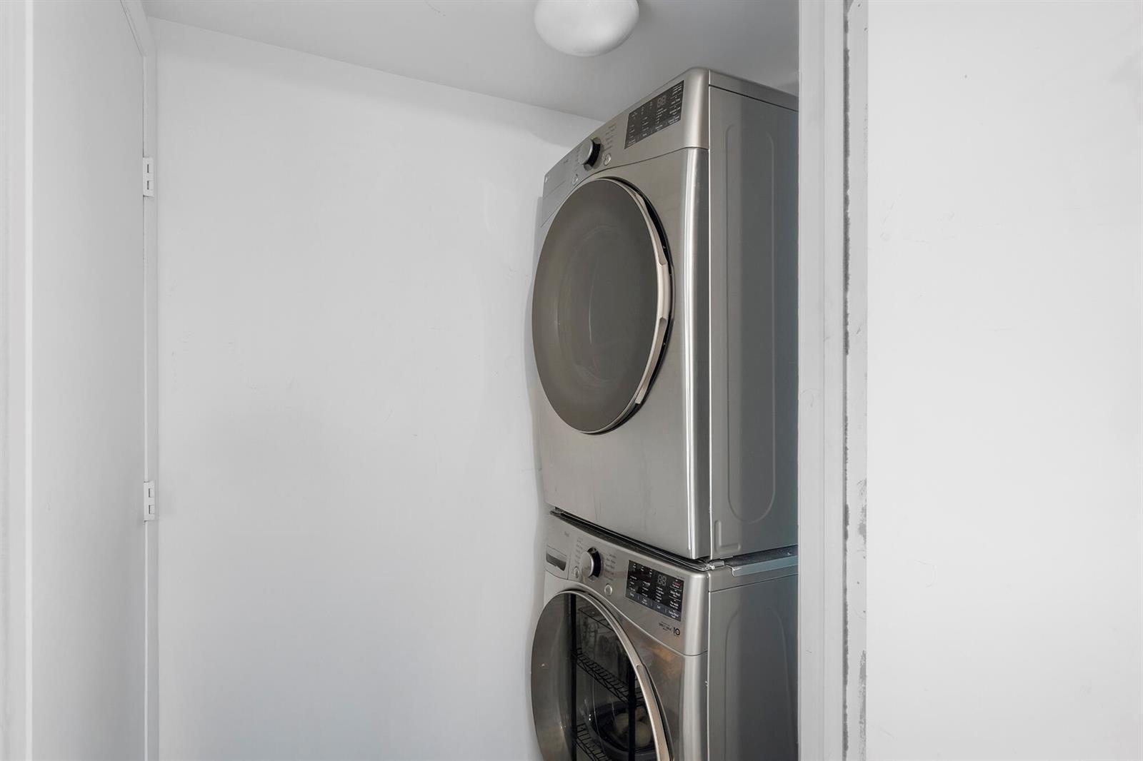 495 Brickell Avenue # 911, Miami FL 33131 photo 4