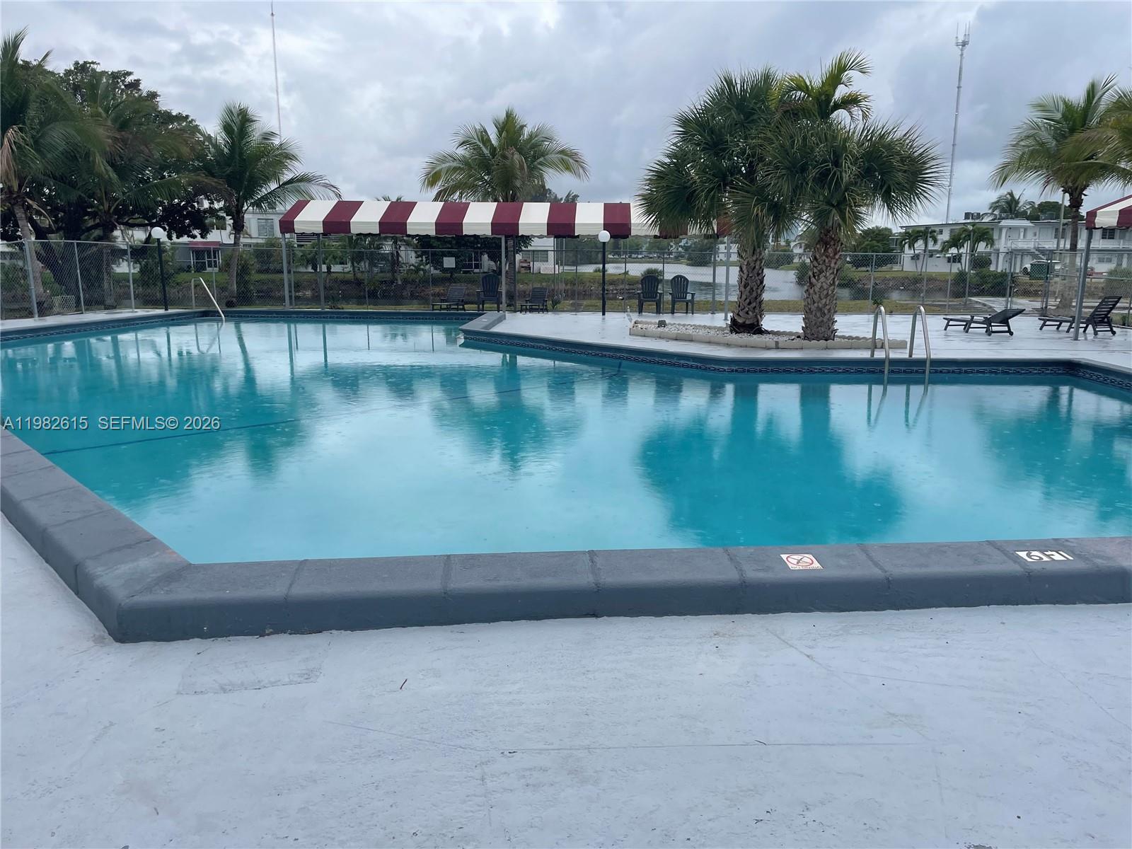 175 NE 203rd Ter # 28, Miami Gardens FL 33179 photo 2