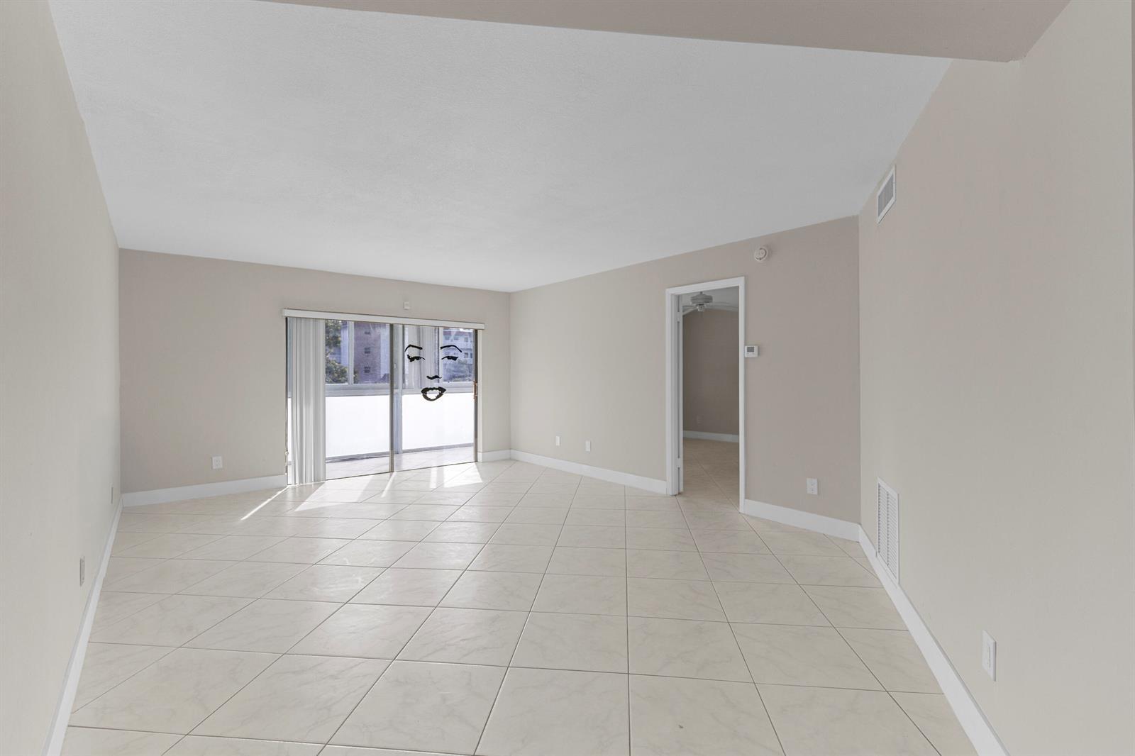 4141 NW 44th Avenue # 224, Lauderdale Lakes FL 33319 photo 2