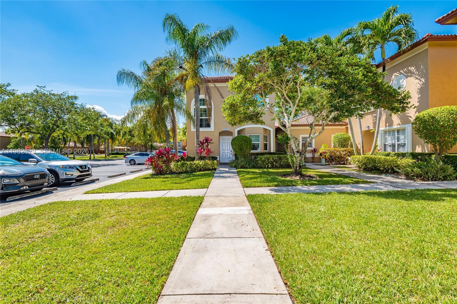 16061 Emerald Cove Rd # 16061, Weston FL 33331