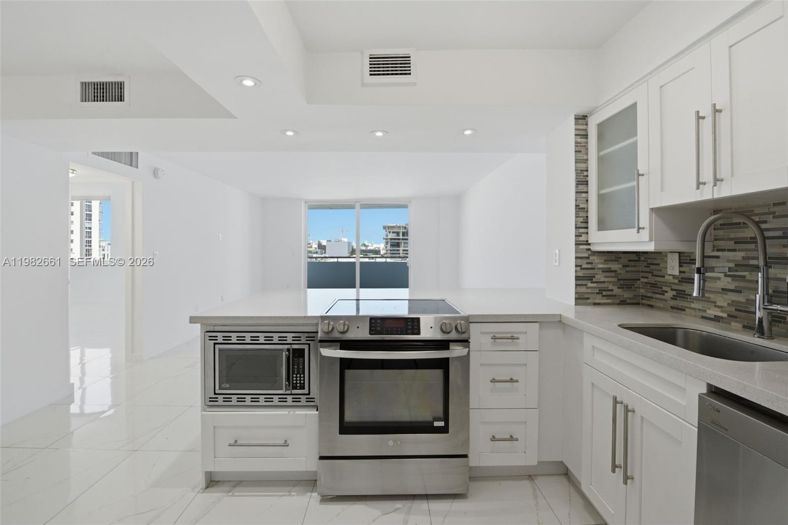 1658 Bay Rd # 703, Miami Beach FL 33139 photo 3