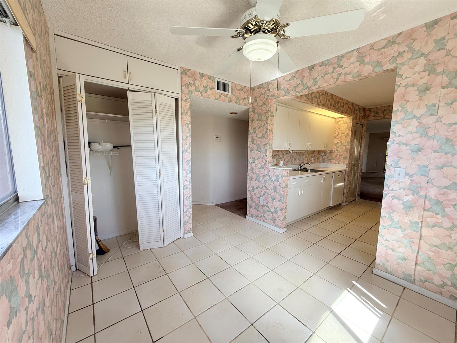 1601 SW 128 Terrace # 412a, Pembroke Pines FL 33027 photo 4