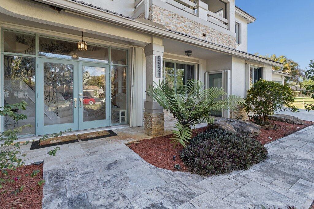 5521 SW 109th Avenue, Davie FL 33328 photo 4