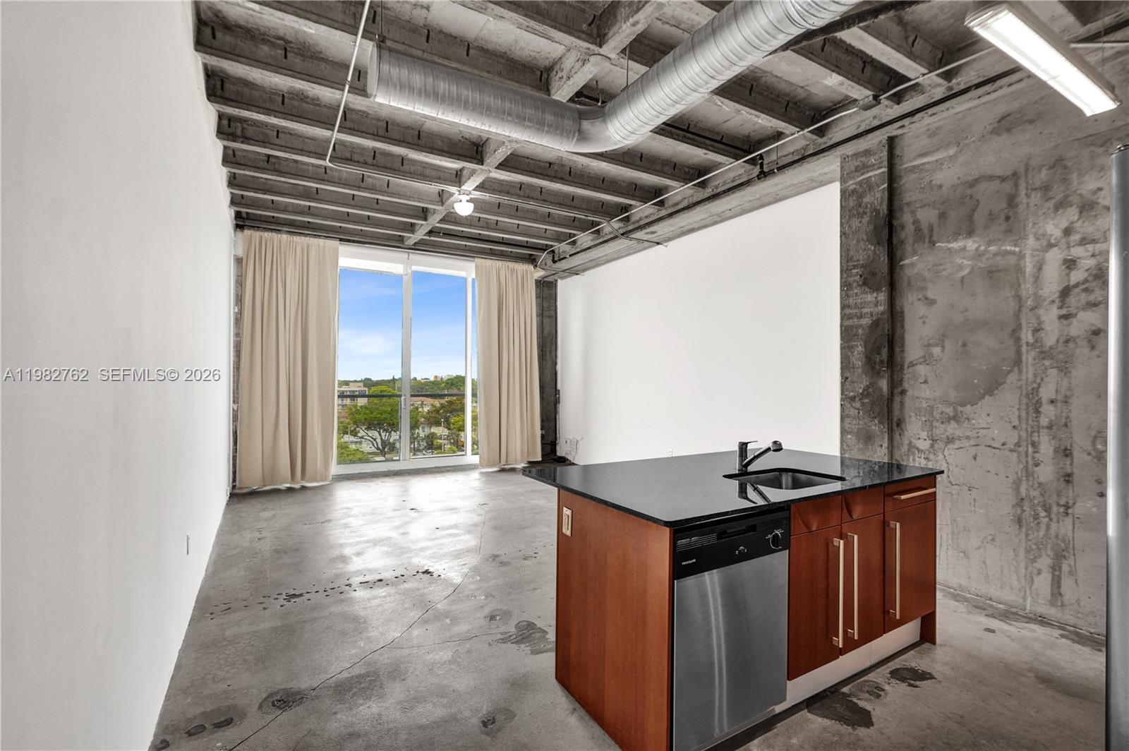 8101 Biscayne Blvd # 513, Miami FL 33138 photo 3