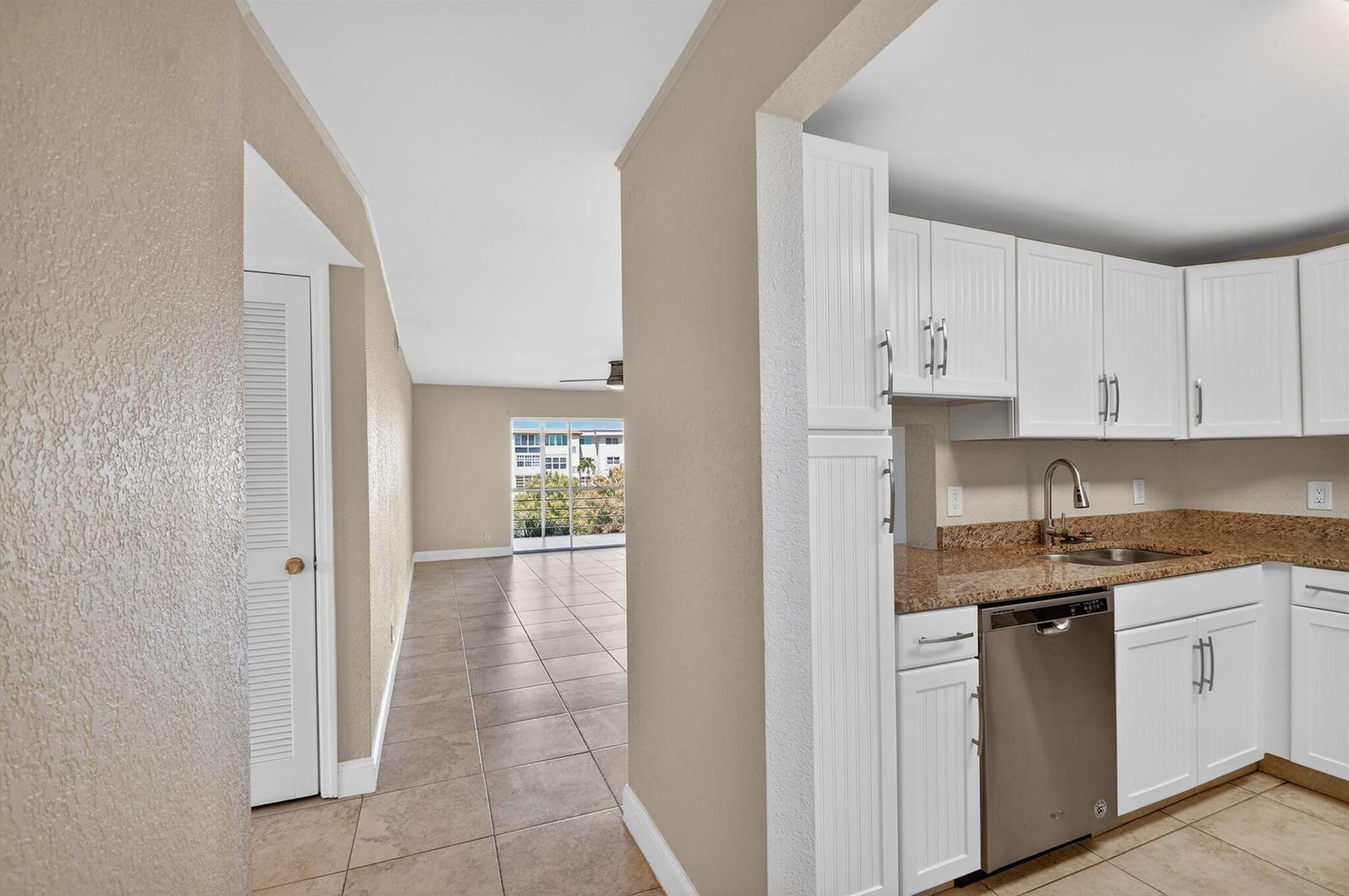 2615 NE 1st Court # 312, Boynton Beach FL 33435 photo 5