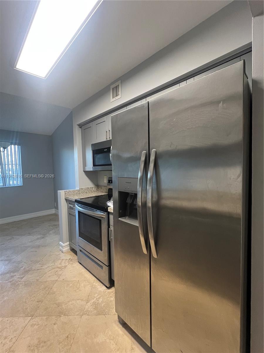 9777 Westview Dr # 1128, Coral Springs FL 33076 photo 3