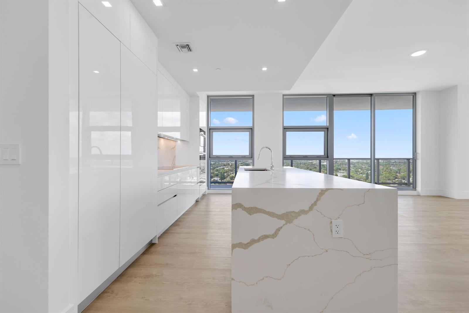220 Lake Shore Drive # 1823, Lake Park FL 33403 photo 3