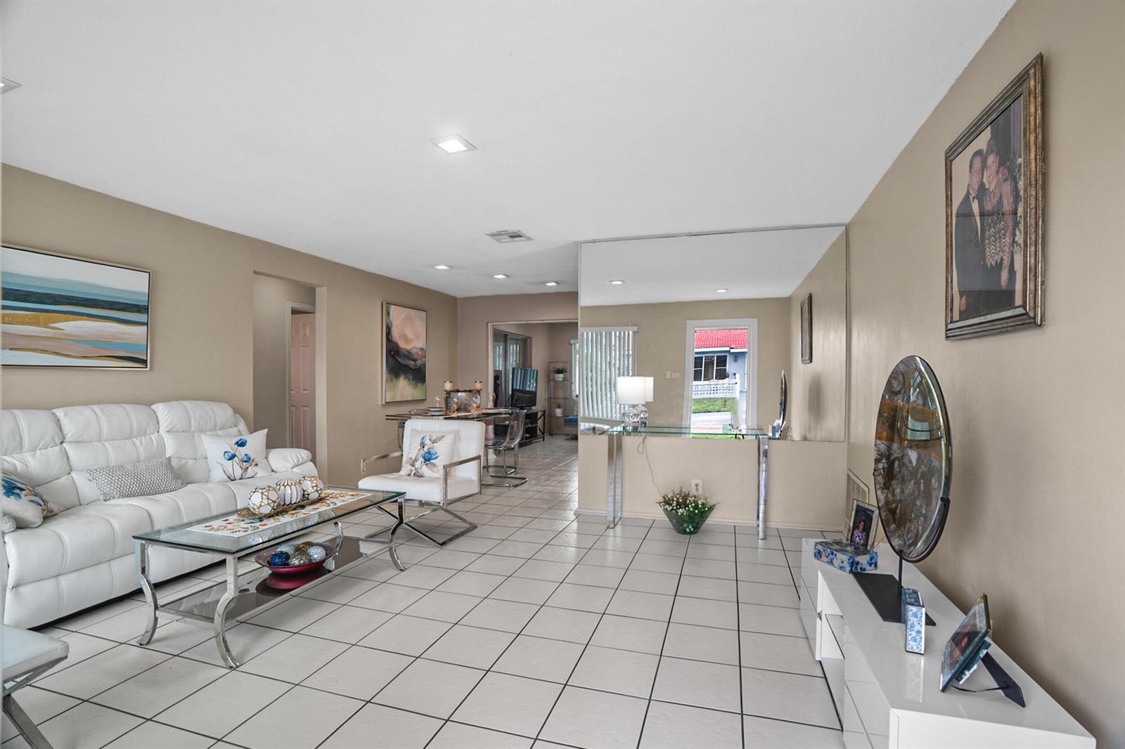 4708 NW 49th Drive, Tamarac FL 33319 photo 5