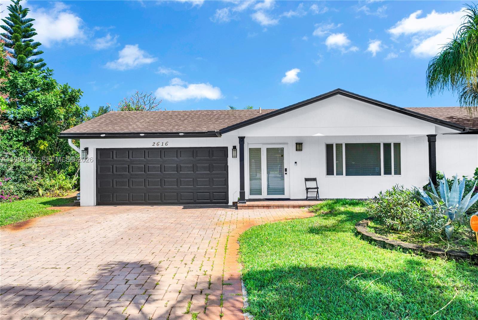 2616 NW 7th Ave, Wilton Manors FL 33311 photo 2
