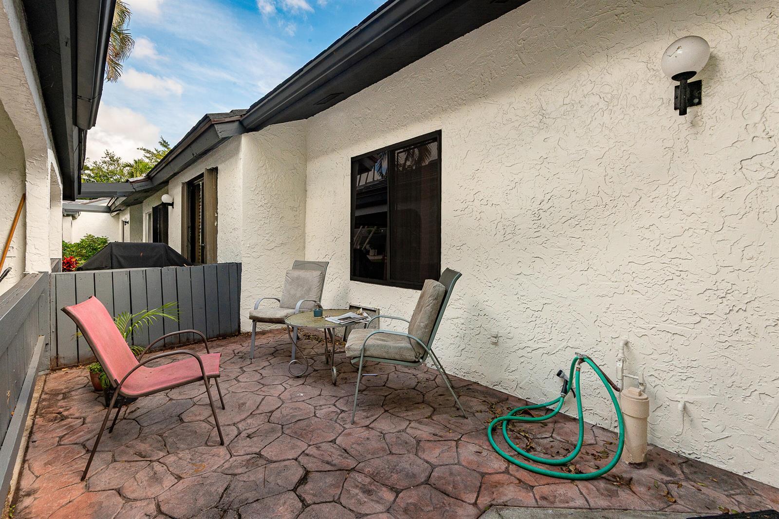 10074 Hickorywood Place, Boynton Beach FL 33437 photo 3