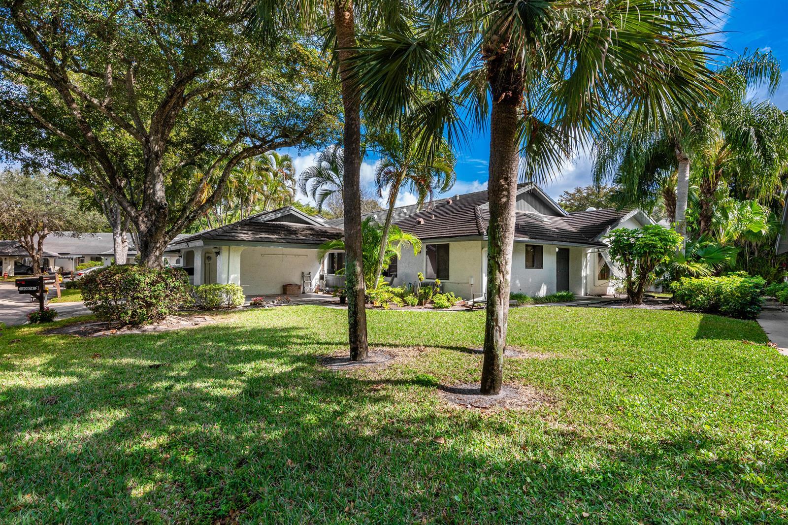 10074 Hickorywood Place, Boynton Beach FL 33437