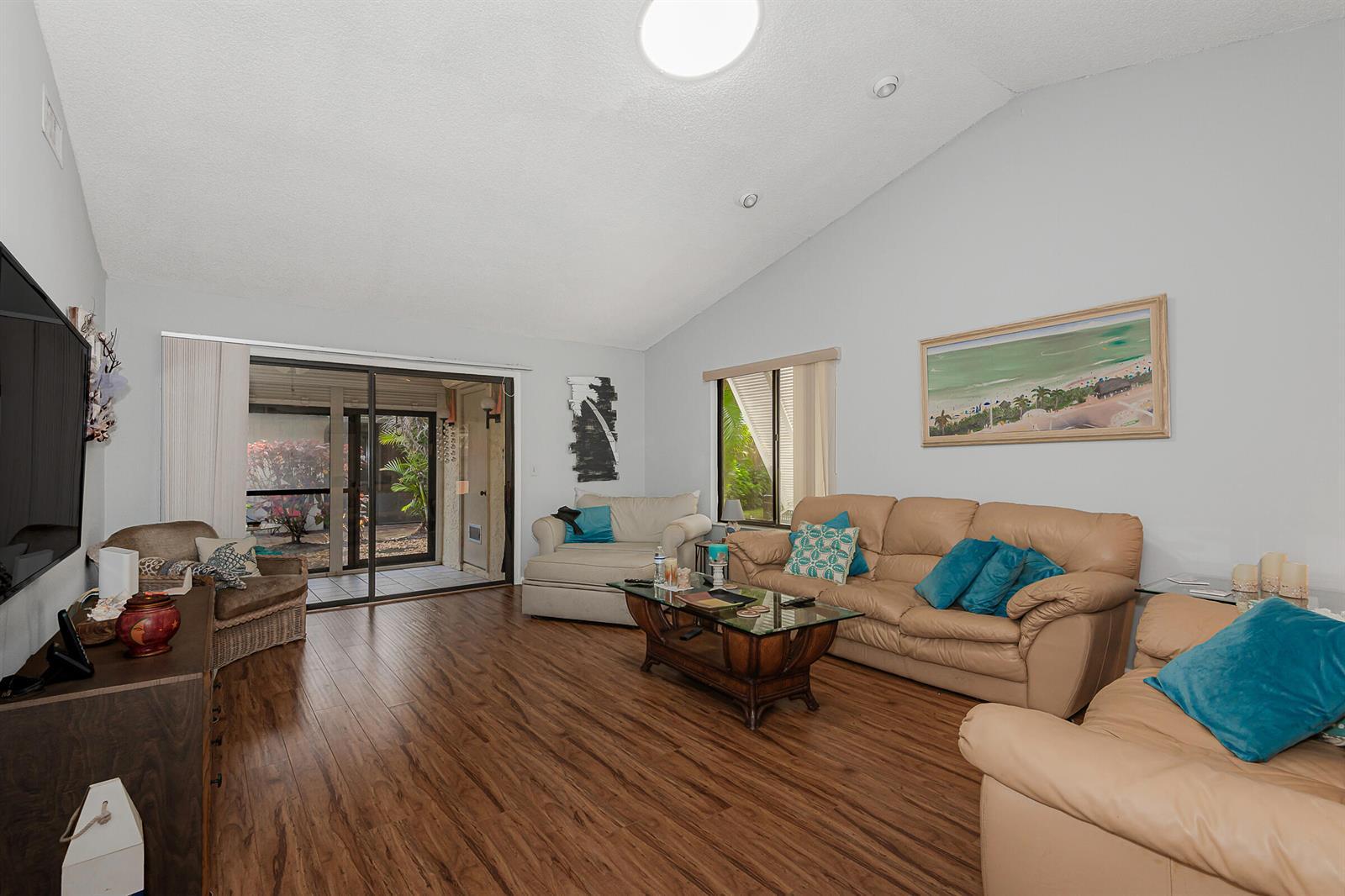 10074 Hickorywood Place, Boynton Beach FL 33437 photo 5