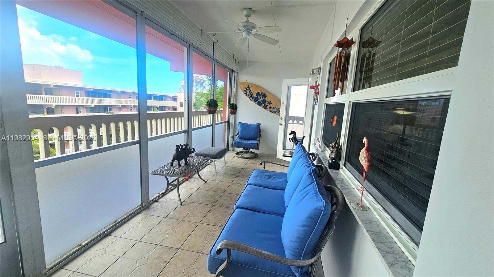 180 NE 12th Ave # 10E, Hallandale Beach FL 33009 photo 2