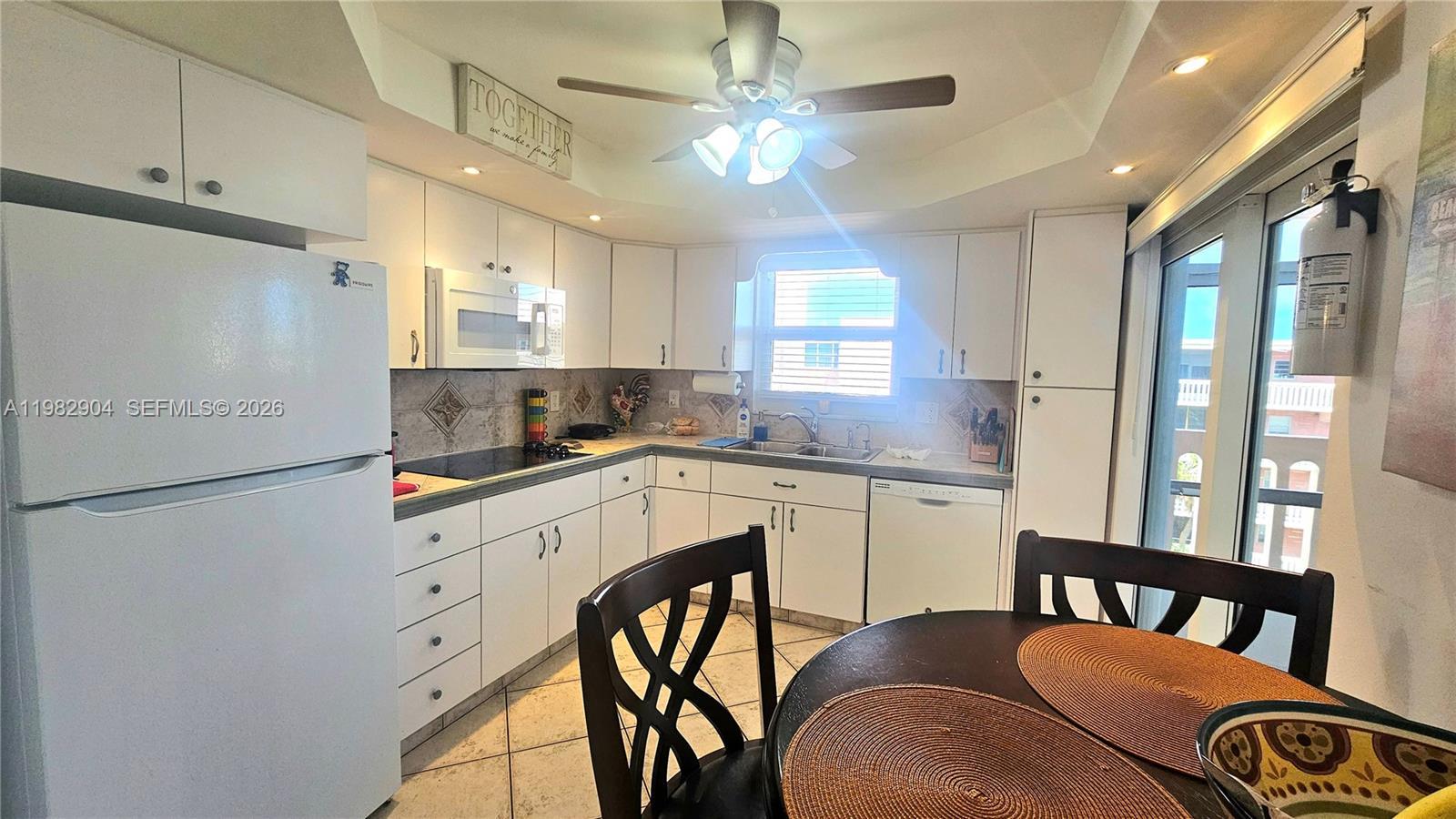 180 NE 12th Ave # 10E, Hallandale Beach FL 33009 photo 3